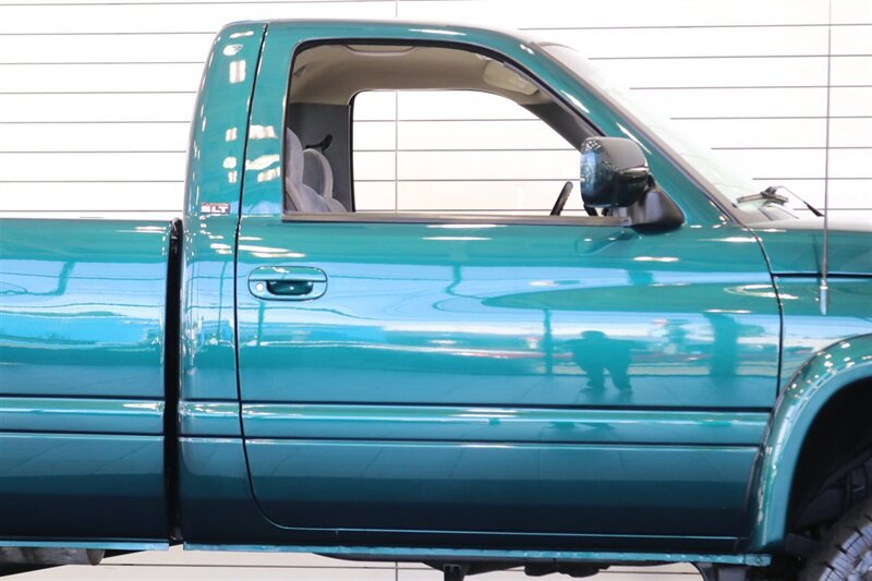 Used 1995 Dodge Ram 2500 Truck 4x4 Regular Cab image 49