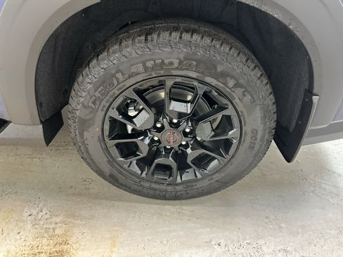 New 2025 Nissan Armada PRO-4X image 11