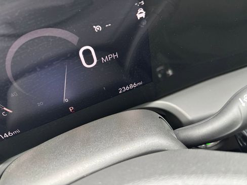 Used 2025 Buick Encore GX Preferred image 40