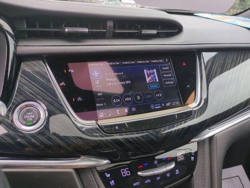 Certified 2023 Cadillac XT6 Premium Luxury image 13