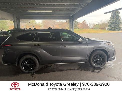 Used 2024 Toyota Highlander XSE image 4