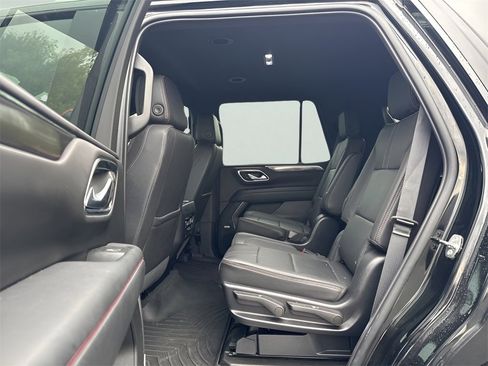 Used 2022 Chevrolet Tahoe RST image 23