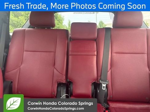 Used 2023 Lexus GX 460 Luxury w/ Accessory Package AWD/4WD image 16
