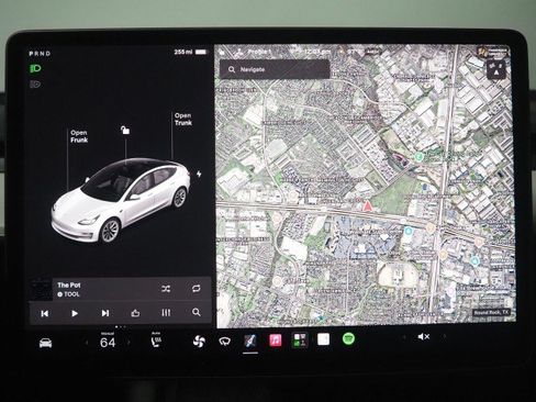 Used 2022 Tesla Model 3 Long Range AWD/4WD image 24