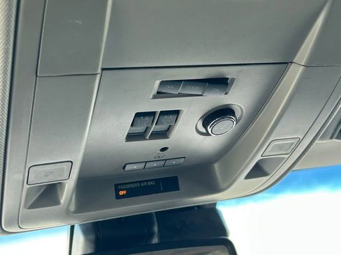 Used 2017 Chevrolet Tahoe Premier image 21