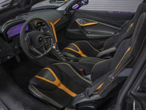 Used 2022 McLaren 720S Spider RWD image 39