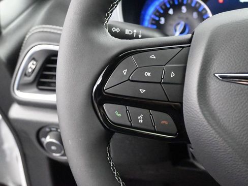 New 2026 Chrysler Pacifica Limited w/ S Appearance Package image 38