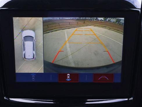 Used 2018 Chevrolet Traverse High Country image 33