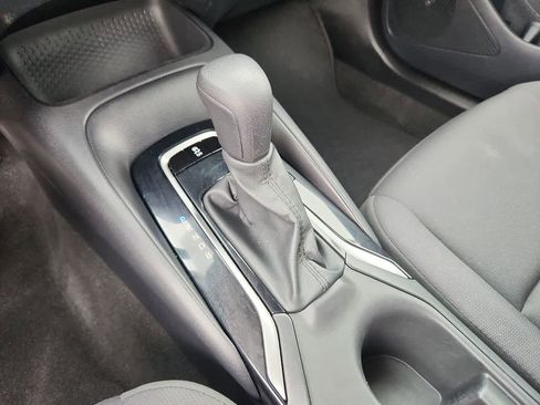 Certified 2024 Toyota Corolla LE image 21