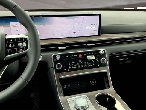 New 2026 Genesis GV80 2.5T Advanced image 6