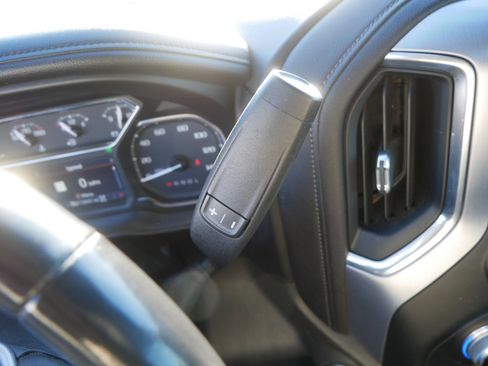 Used 2019 GMC Sierra 1500 SLT w/ SLT Premium Plus Package image 29