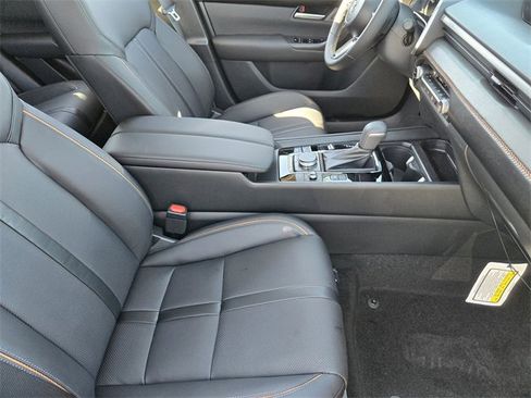 New 2026 MAZDA CX-50 AWD 2.5 Hybrid w/ Weather Package image 11