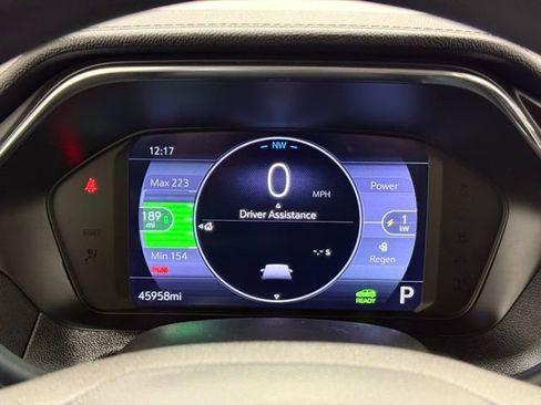 Used 2022 Chevrolet Bolt LT w/ Driver Confidence Package image 29