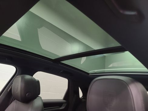 New 2026 Porsche Cayenne image 25