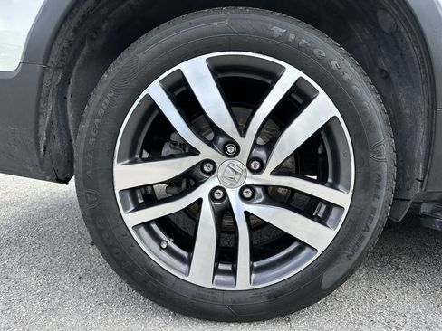 Used 2018 Honda Pilot Elite image 19