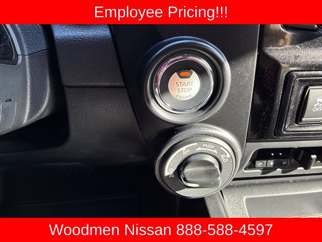 Used 2021 Nissan Titan PRO-4X w/ Pro-4x Utility Package AWD/4WD image 28