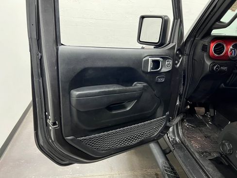 Used 2022 Jeep Wrangler Unlimited Rubicon image 21