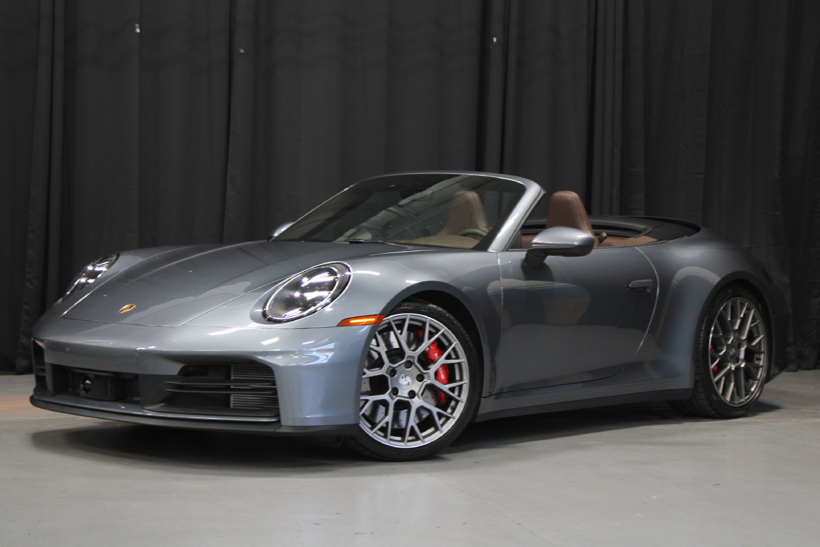 Certified 2026 Porsche 911 Carrera 4S AWD/4WD image 1