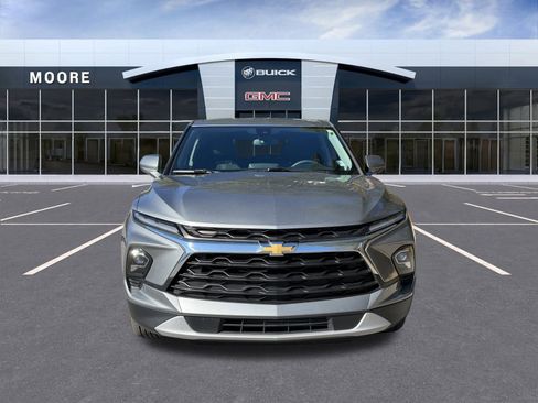 Used 2023 Chevrolet Blazer LT w/ Driver Confidence Package image 3
