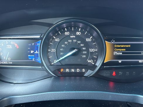 Used 2016 Ford Explorer XLT w/ Equipment Group 202A AWD/4WD image 20