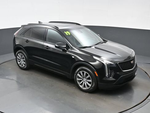Used 2019 Cadillac XT4 Sport w/ Driver Awareness Package FWD image 39