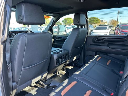 Certified 2024 GMC Sierra 2500 AT4 w/ AT4 Premium Plus Package image 29