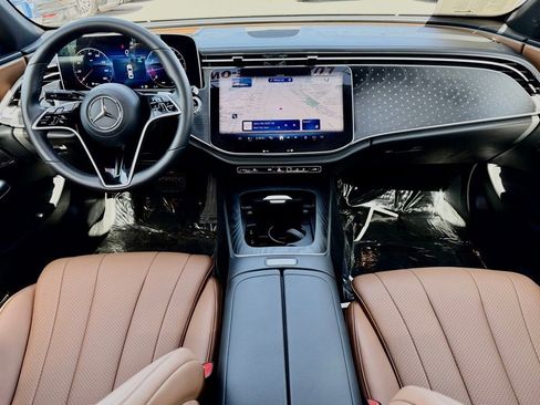 Used 2026 Mercedes-Benz E 350 Sedan image 30