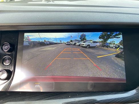 Used 2023 Buick Envision Preferred image 16