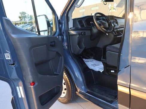 Used 2020 Ford Transit 250 148 High Roof Extended image 21