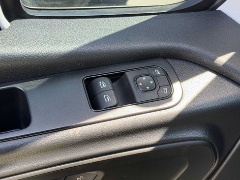 Used 2022 Mercedes-Benz Sprinter 2500 image 26