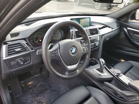 Used 2018 BMW 340i xDrive Sedan image 10