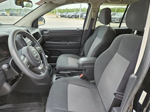 Used 2012 Jeep Compass Sport AWD/4WD image 19