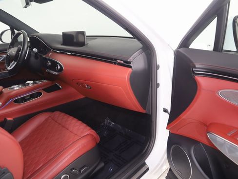 Used 2022 Genesis GV70 3.5T Sport w/ Sport Advanced Package image 47