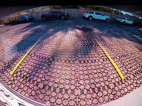 Certified 2025 Volvo XC90 B5 Core image 24