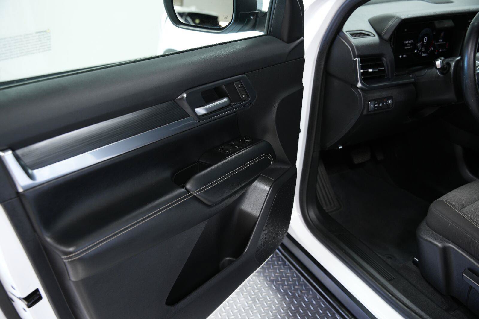 Used 2026 GMC Terrain Elevation FWD image 30