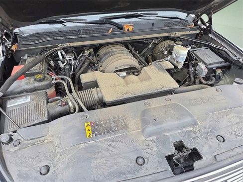 Used 2019 GMC Yukon SLT w/ Premium Edition image 10