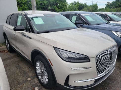 Certified 2024 Lincoln Corsair FWD image 18