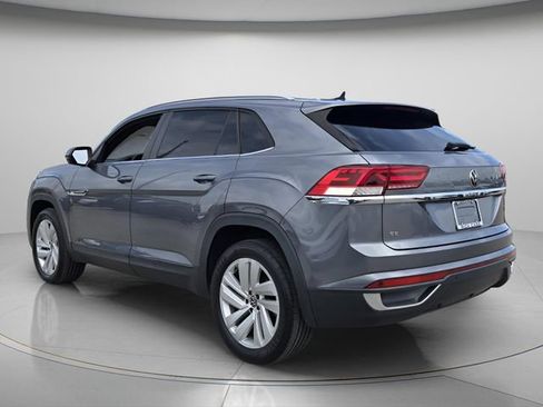 Used 2021 Volkswagen Atlas Cross Sport SE FWD image 6