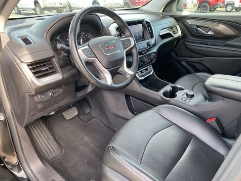 Used 2024 GMC Terrain SLT image 26