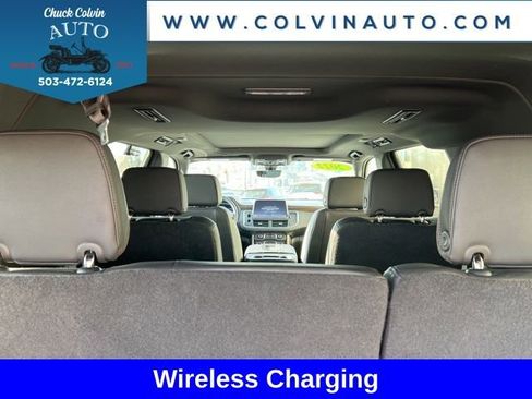 Used 2022 Chevrolet Suburban High Country w/ Premium Package 2 image 34