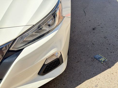 Used 2022 Nissan Altima 2.5 SR FWD image 10