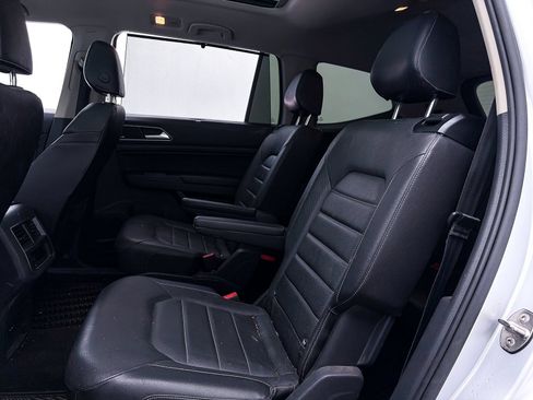Used 2018 Volkswagen Atlas SEL Premium AWD/4WD image 33