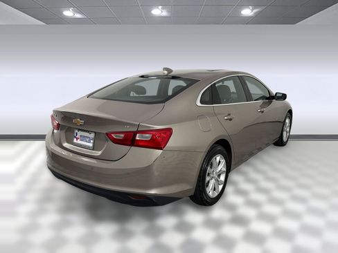 Used 2024 Chevrolet Malibu LT FWD image 9