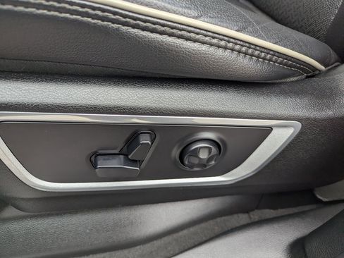 Used 2020 RAM 1500 Laramie image 15