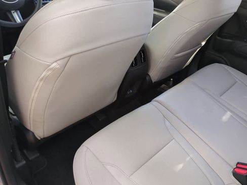 Used 2025 Hyundai Santa Cruz SEL image 18