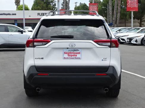 Certified 2025 Toyota RAV4 LE AWD/4WD image 14