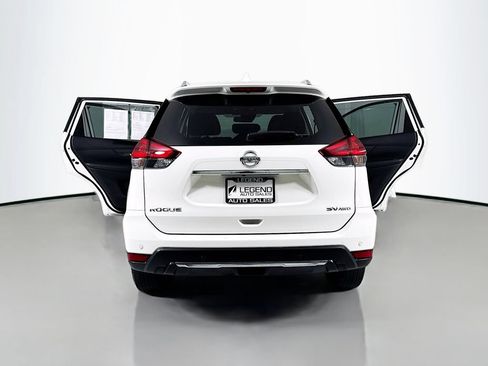 Used 2020 Nissan Rogue SV w/ Premium Package AWD/4WD image 21