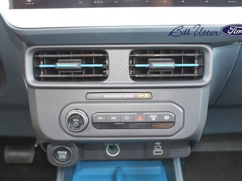 New 2026 Ford Maverick XLT w/ XLT Luxury Package FWD image 13