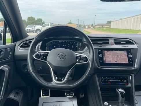 Used 2024 Volkswagen Tiguan SEL R-Line AWD/4WD image 21