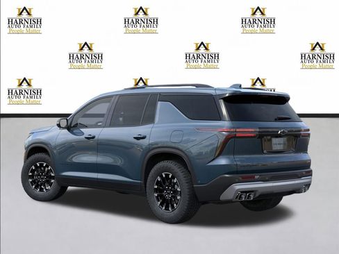 New 2026 Chevrolet Traverse Z71 w/ Enhanced Driving Package image 3